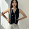 V-Neck Knit Vest Jacket with Double-Breasted Sleeveless Top