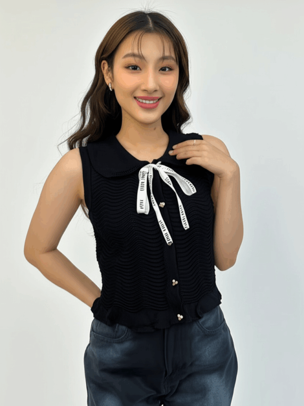 French-Style Ruffled Sleeveless Top