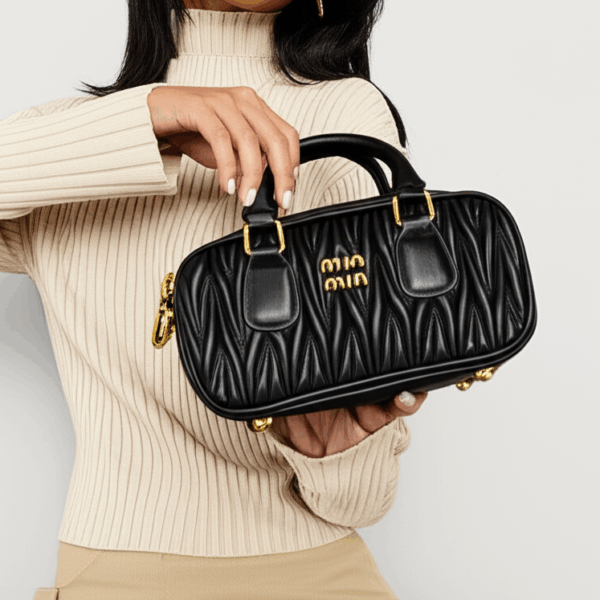 [BG002] Retro Commuter Shoulder Bag